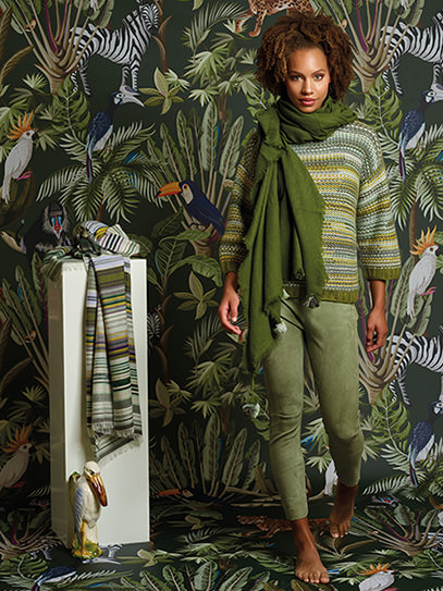 Sweater „Gipsy“ Olive, Plaid „Gipsy“ Olive, Shawl „Ragged Border“