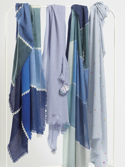 Shawls diverse