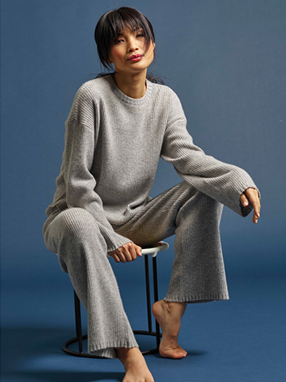 Sweater „Brigitte“ Rib; Trousers „Agatha“ Rib full length  