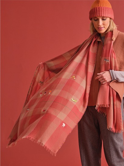 Poncho „Helen“; Plaid „Fine Art“;Hat „Patent“ Degradee