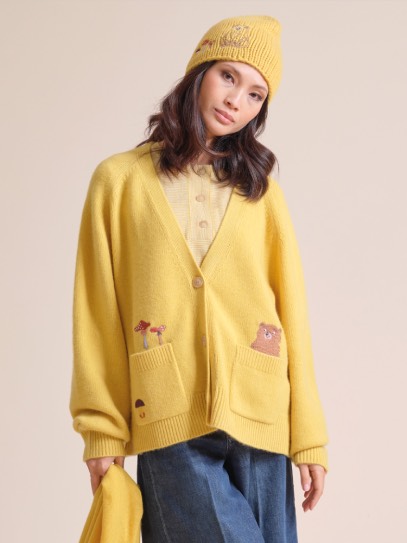 Cardigan &bdquo;Philippa Bear&ldquo;La Forestière;Sweater &bdquo;Mona&ldquo; stripes;Hat &bdquo;Pauli&ldquo; Bear La Forestière