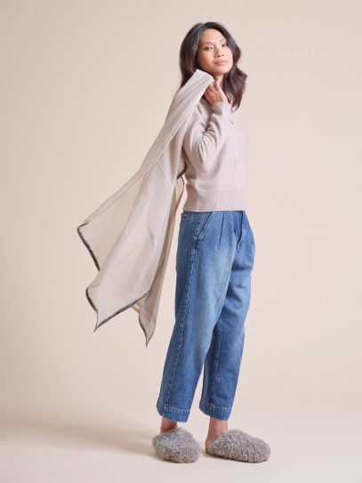 Sweater &bdquo;Greta&ldquo;;Shawl &bdquo;Diamond Felted&ldquo;