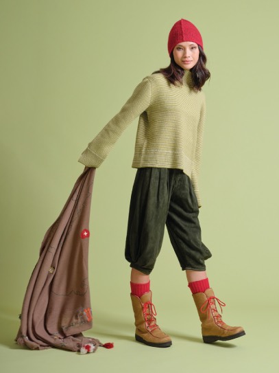 Sweater &bdquo;Nina&ldquo; Jacquart stripes;Plaid &bdquo;Holiday&ldquo; Swiss;Hat &bdquo;Emilia&ldquo;