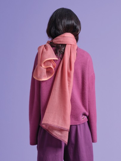 Sweater &bdquo;Brigitte Tacchino&ldquo; La Forestière;Shawl &bdquo;Diamond Felted&ldquo;