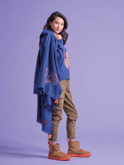 Sweater &bdquo;Brigitte Tacchino&ldquo; La Forestière;Shawl Tacchino&ldquo; La Forestière