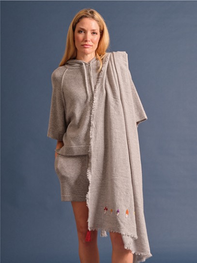 CSweater &bdquo;Arabella&ldquo; Hoodie; Shorty &bdquo;Mon&ldquo;;Shawl &bdquo;Mushrooms&ldquo;